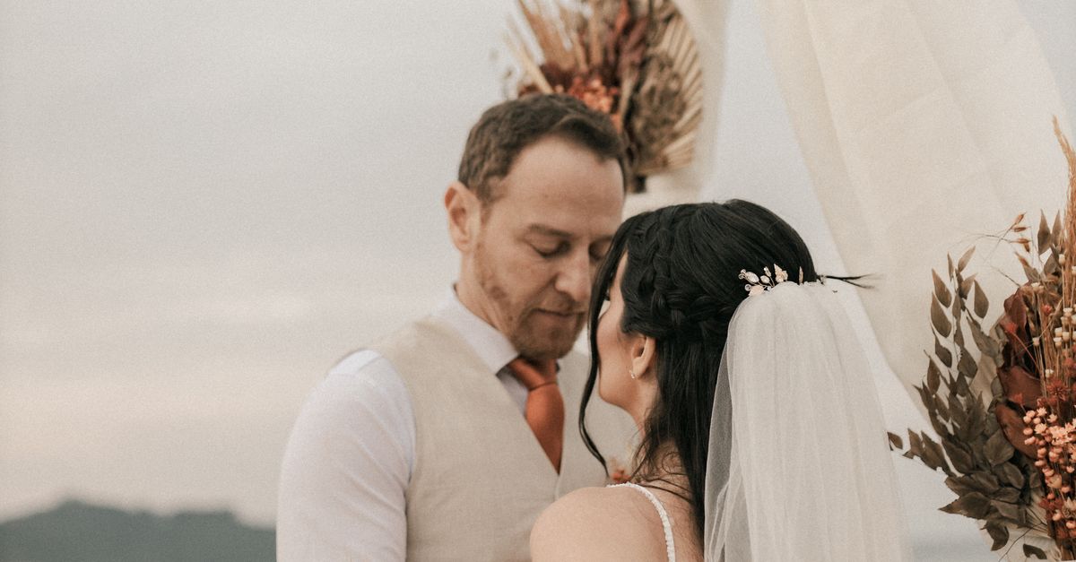 The Best Locations for Destination Wedding Photography in Coffs Harbour