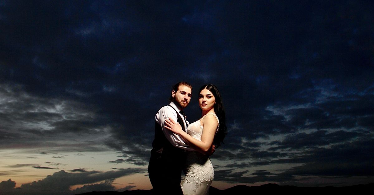 Why Traditional Photography Complements Beach Weddings in Coffs Harbour